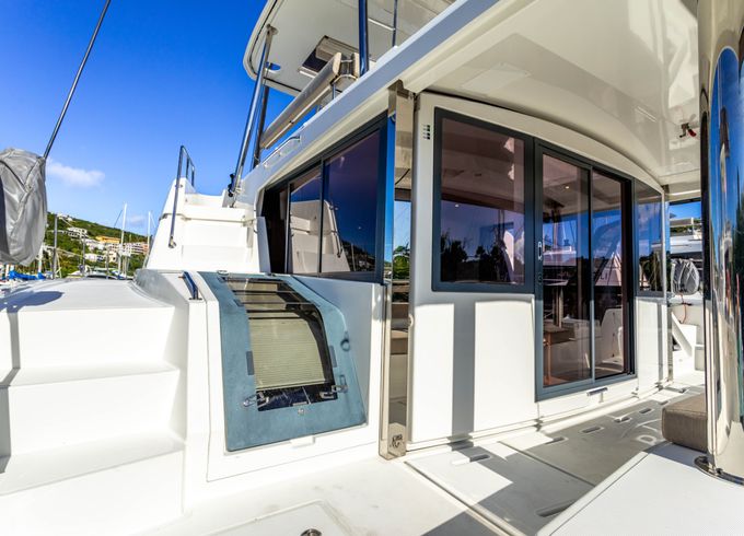 Catana Bali 4.8