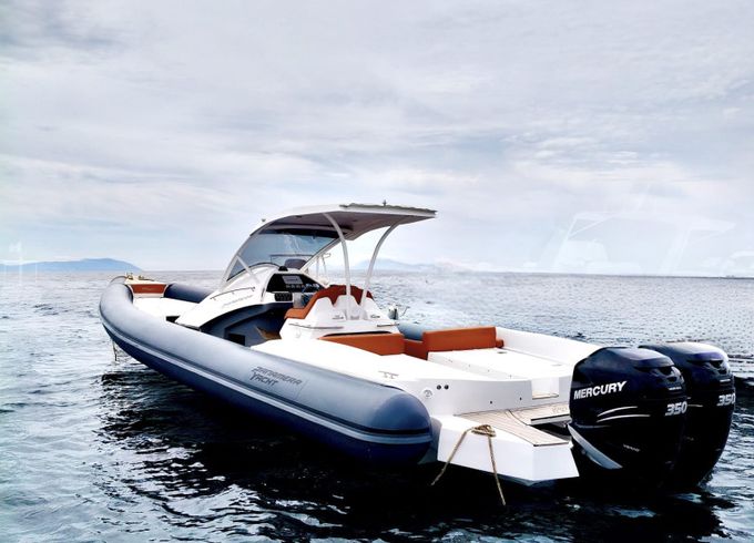 Panamera Yacht PY 100 T Top