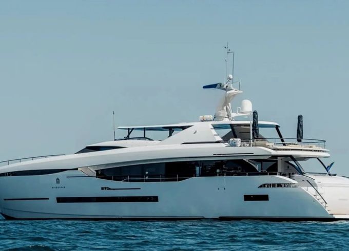Peri Yachts 123