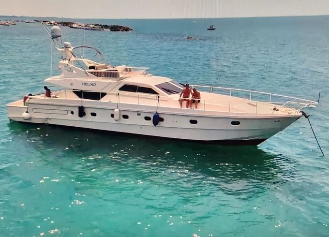 Ferretti 60