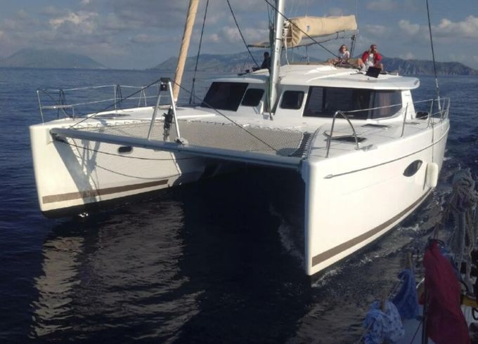 Fountaine Pajot Helia 44
