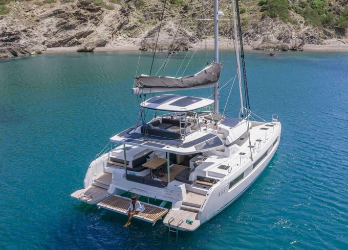 Lagoon 51