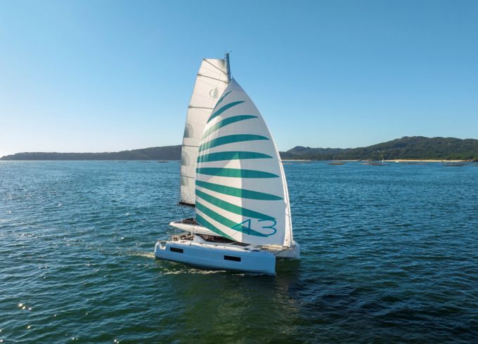 Lagoon 43