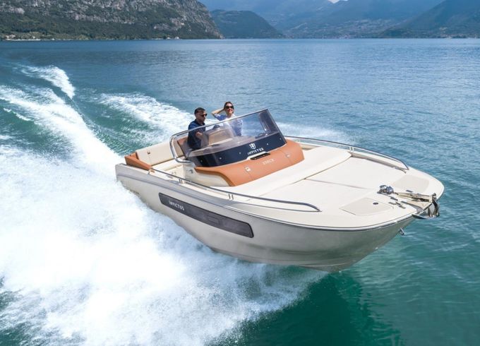 Invictus 240 CX