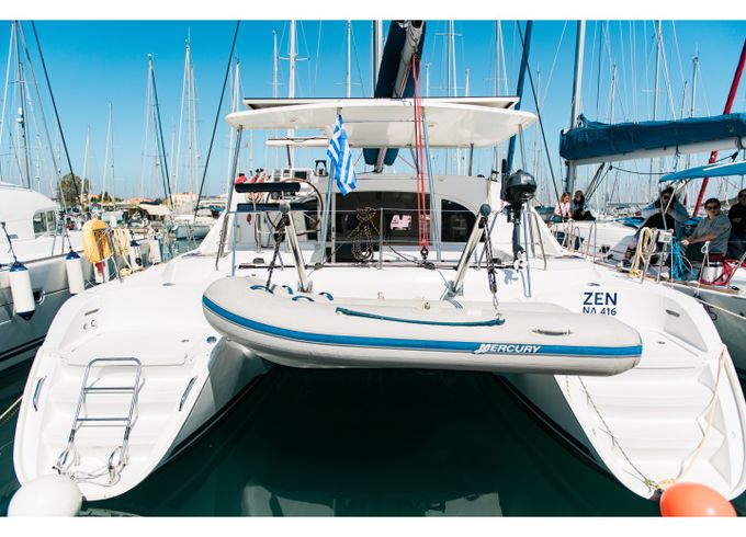 Lagoon 380 S2