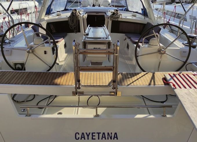 Bénéteau Oceanis 48