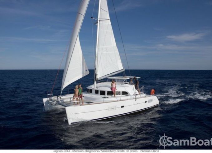 Lagoon 380