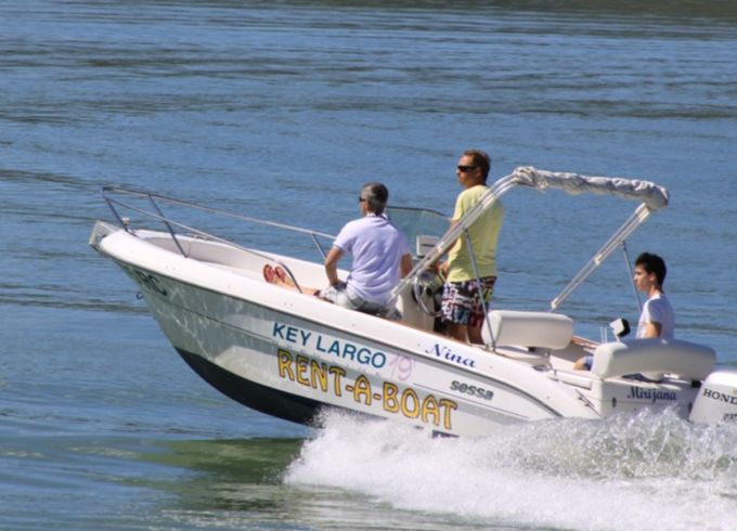 Sessa Marine Key Largo 19