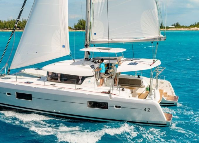 Lagoon 42