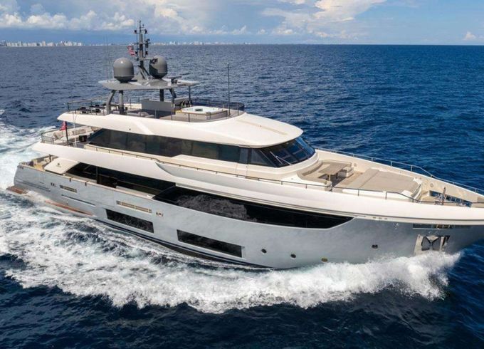 Ferretti FIFI