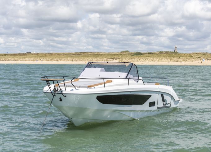 Bénéteau Flyer 9 Spacedeck Elegance
