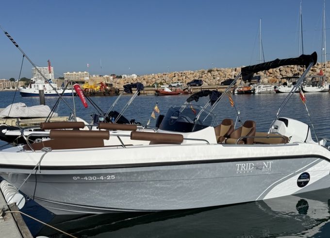 Trident 630 Open