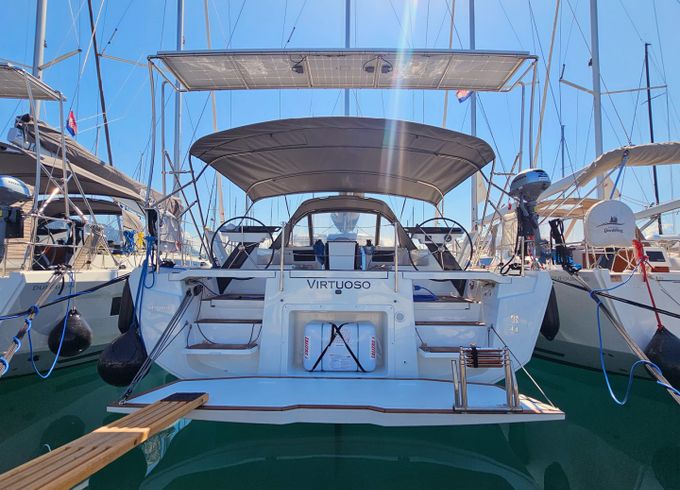 Dufour 44