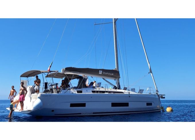 Dufour 470