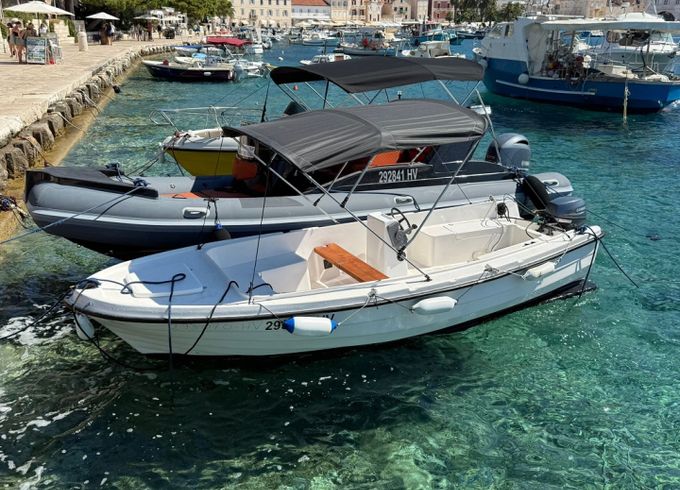 Adria10