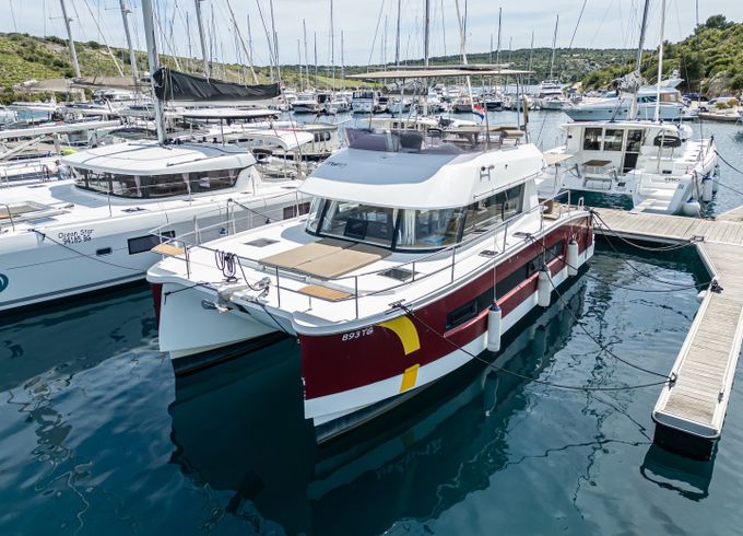 Fountaine Pajot MY 37