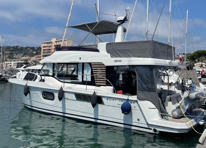 Bénéteau Swift Trawler 41 Fly