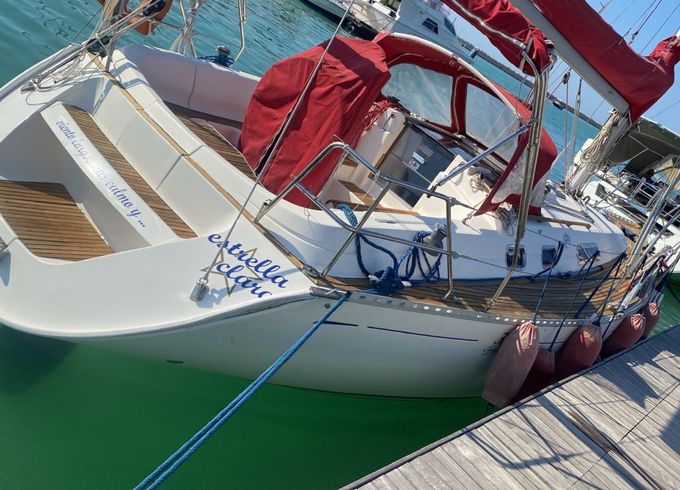 Dufour 35 Classic