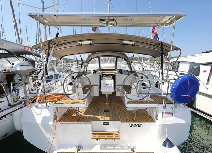Bavaria C38