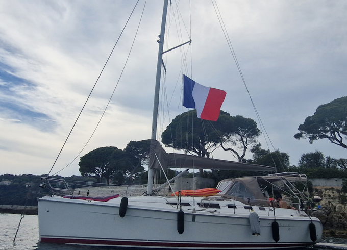 Hunter 38