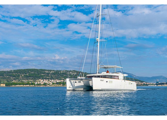Lagoon 450 F