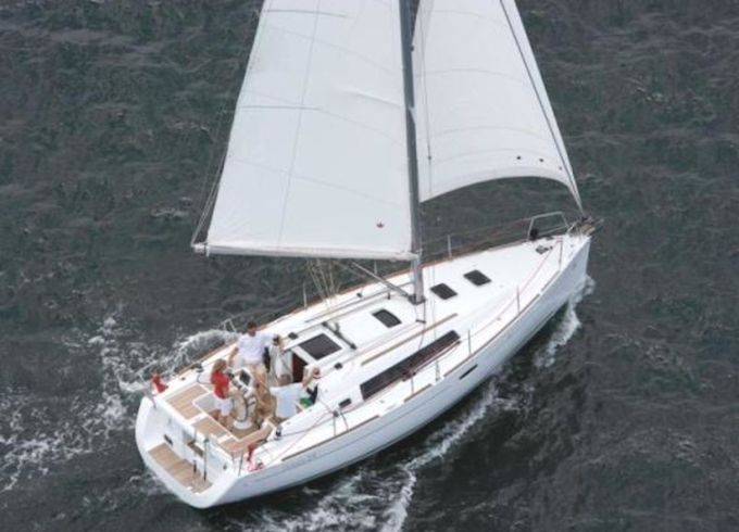 Bénéteau Oceanis 34