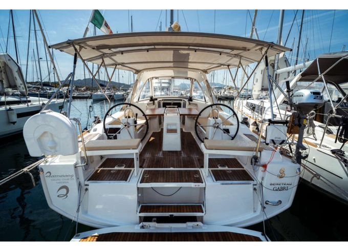 Bénéteau Oceanis 38