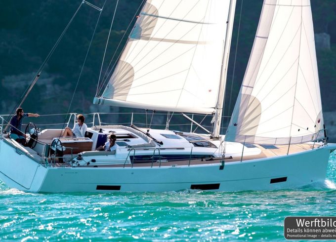 Dufour 390