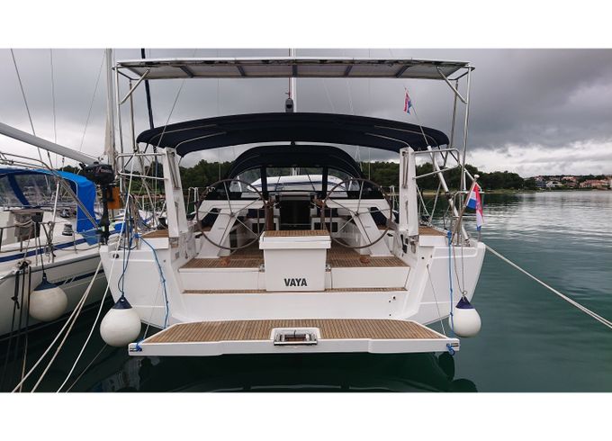 Hanse 460