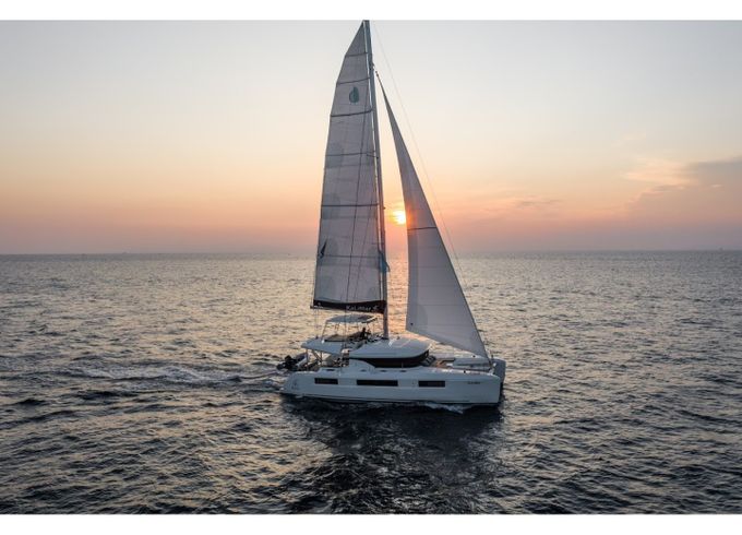 Lagoon 50