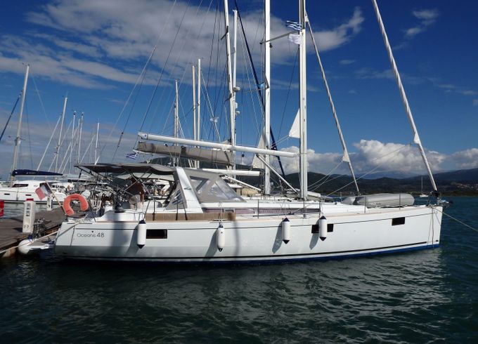 Bénéteau Oceanis 48