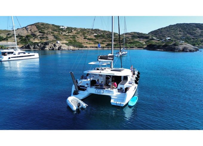 Lagoon 42