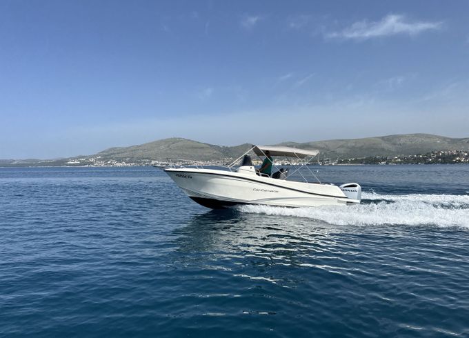 Jeanneau Cap Camarat 7.5 CC Serie 2