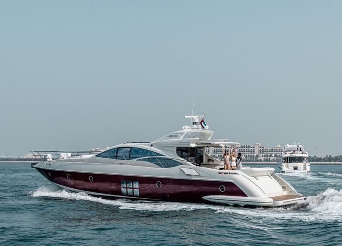 Azimut 66
