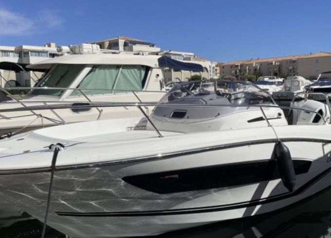 Jeanneau Cap Camarat 7.5 WA Serie 2