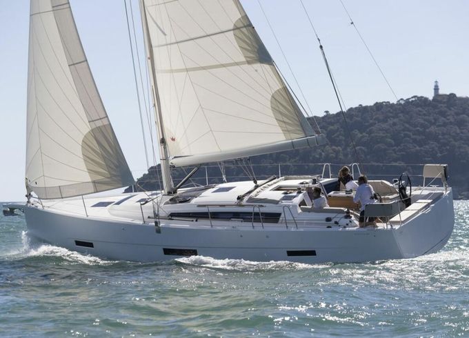 Dufour 430