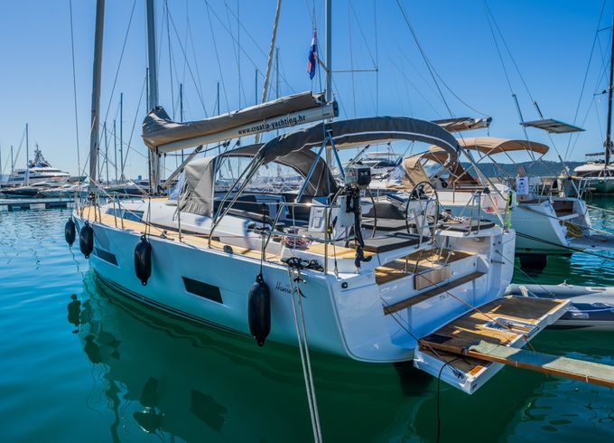 Hanse 460