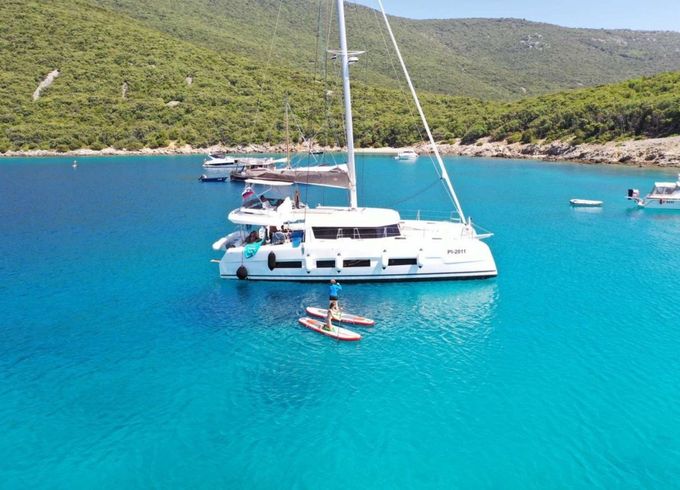 Dufour Catamarans 48 Sail