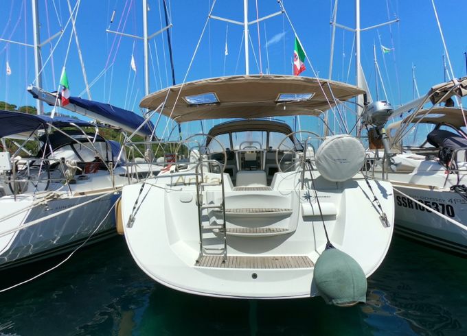 JEANNEAU YACHT 53