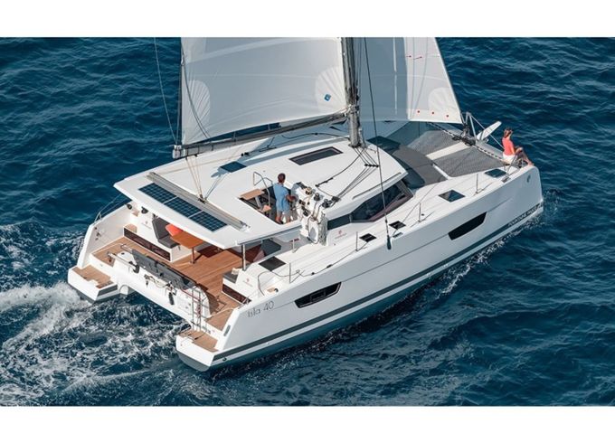 Fountaine Pajot Isla 40