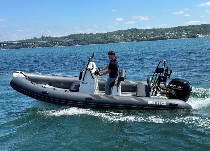 Brig Navigator 610