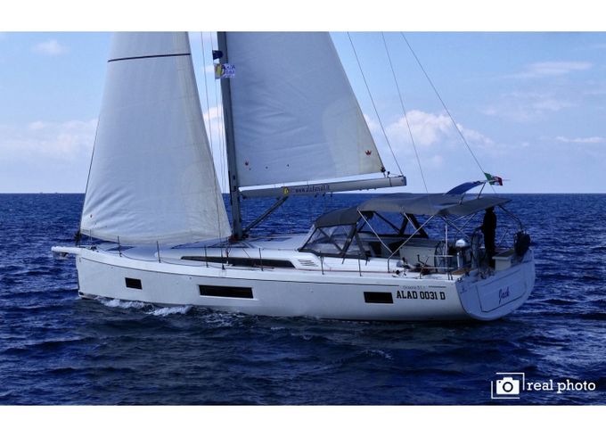 Bénéteau Oceanis 51.1