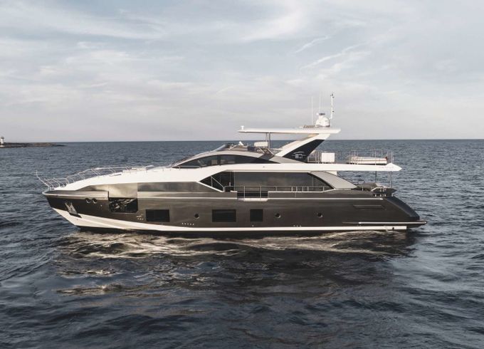 Azimut Grande 27