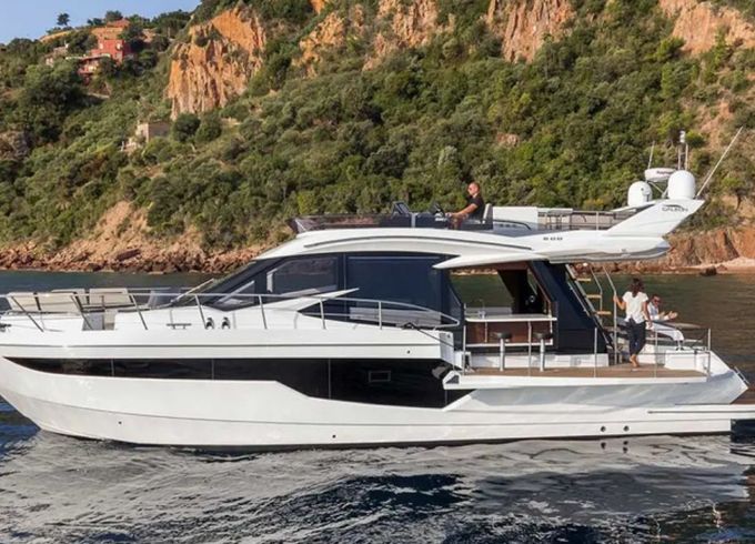 Galeon 500 Fly