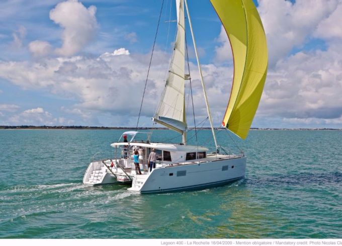Lagoon 400