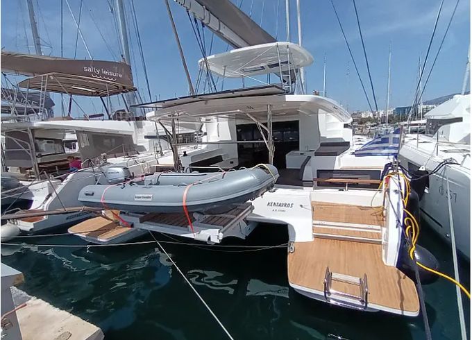 Lagoon 51