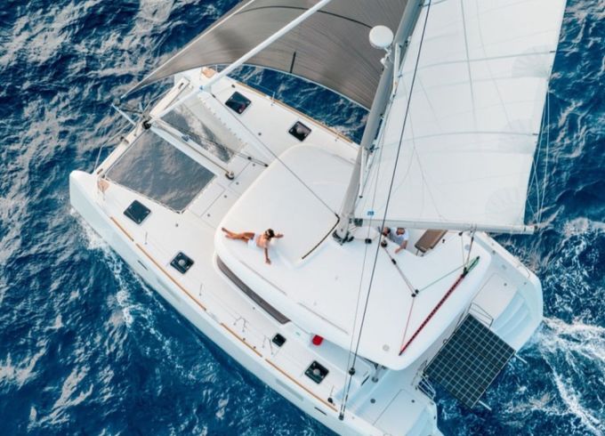 Lagoon 39