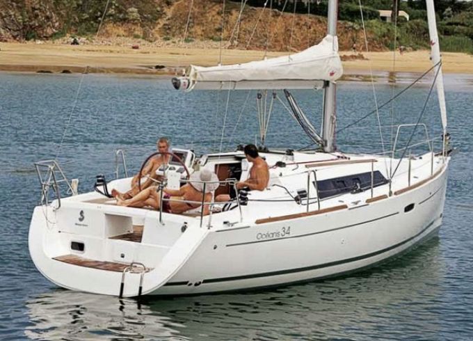 Bénéteau Oceanis 34
