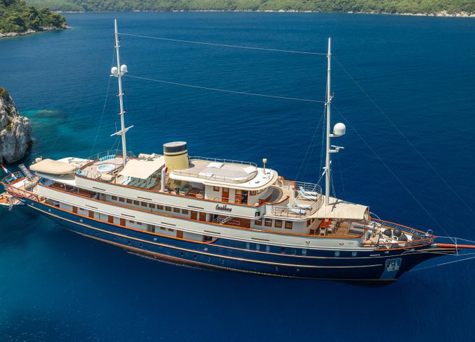 Luxury motoryacht
