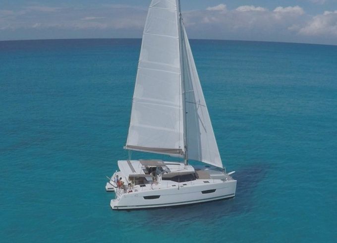 Fountaine Pajot Isla 40